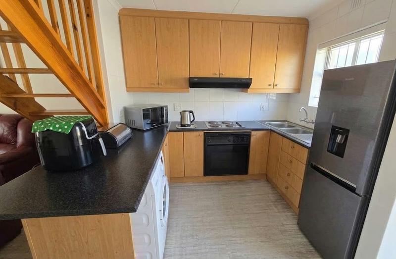 3 Bedroom Property for Sale in Somerset Ridge Western Cape